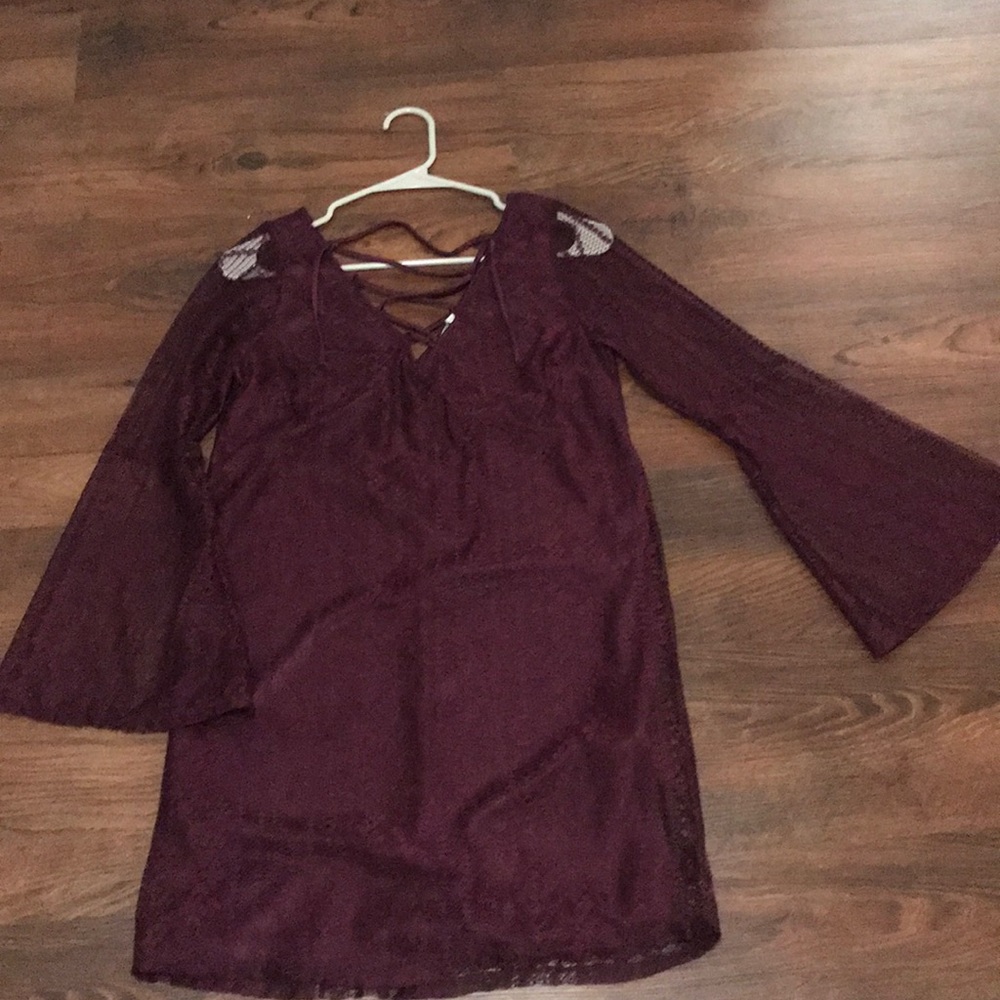 Maroon bell sleeve dress